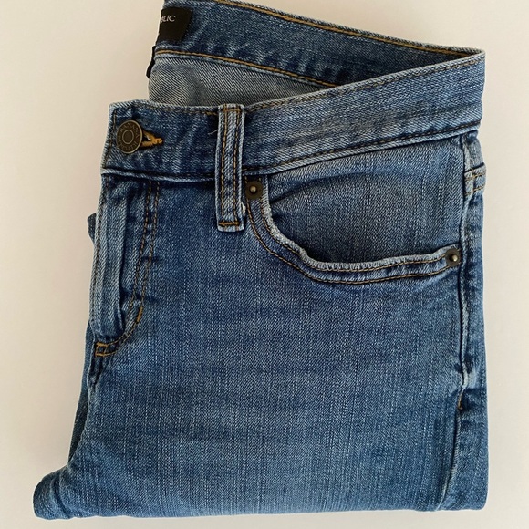 BANANA REPUBLIC Relaxed Classic Denim Women’s 26/2 Girlfriend Jeans - Picture 12 of 12